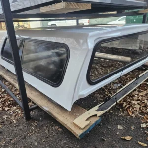 Leer 100S Topper – Toyota Tacoma - Image 3