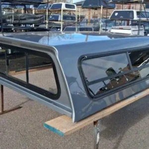 Leer 100S Topper – GMC Sierra 2500 - Image 4