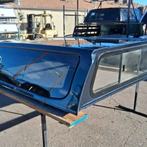 Leer 100XQ Topper – Chevrolet Silverado 1500 - Image 3