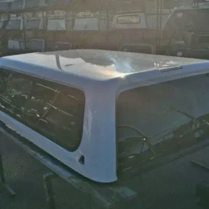 Leer 100XR Topper – Chevrolet Silverado 1500 - Image 5