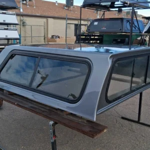 Leer 100XR Topper – Chevrolet Silverado 1500 - Image 3