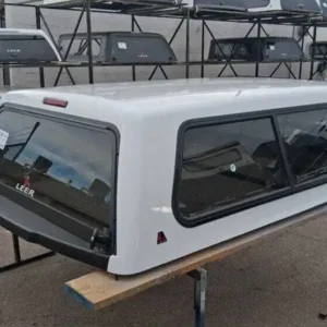 Leer 100S Mile High Deluxe Topper – Ford F250 - Image 4