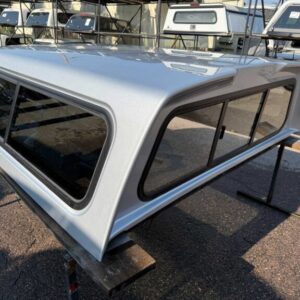 Leer 100XR Topper – Ford F150 - Image 3