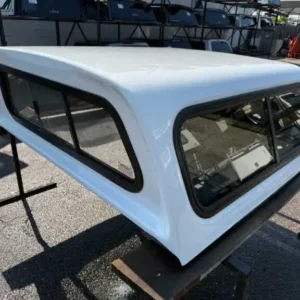 Leer 100R Topper – Toyota Tacoma - Image 4