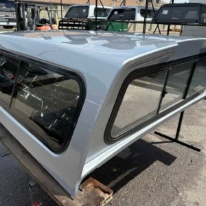 Leer 100R Topper – Ford F150 - Image 3