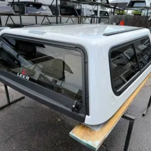 Leer 100R Topper – GMC Sierra 1500 - Image 1