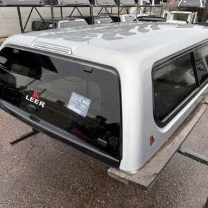 Leer 100XR Topper – Toyota Tacoma - Image 1