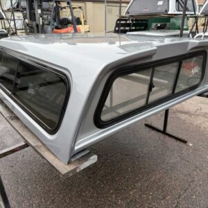 Leer 100XR Topper – Toyota Tacoma - Image 3