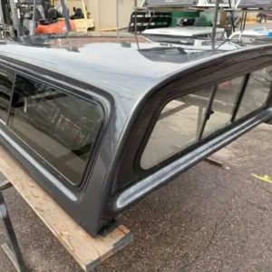 Leer 100XR Topper – Toyota Tacoma - Image 4