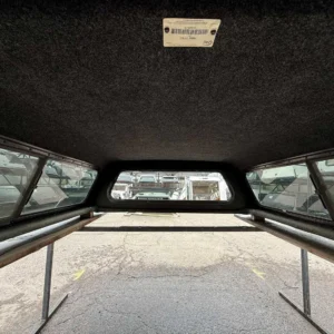 Leer 100R Topper – Toyota Tacoma - Image 2