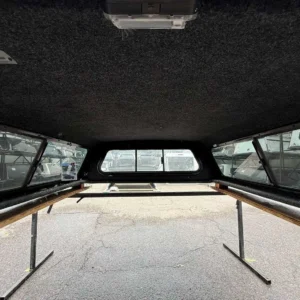 Leer 100R Topper – Toyota Tacoma - Image 2