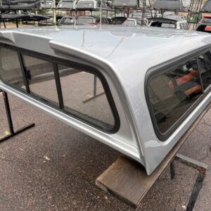 Leer 100XR Topper – Toyota Tacoma - Image 4