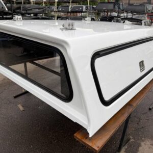 Leer 100RCC Topper – Chevrolet Silverado 1500 - Image 4