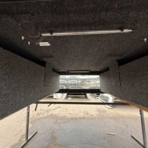 Leer 100RCC Topper – Chevrolet Silverado 1500 - Image 2