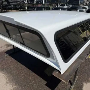 Leer 100R Topper – Toyota Tundra - Image 4