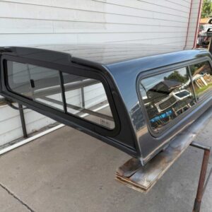 Leer 100R Topper – Toyota Tundra - Image 4