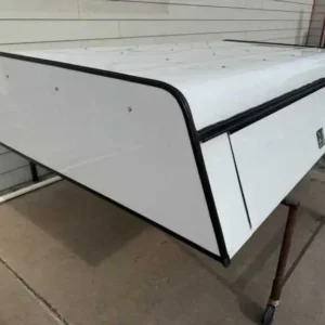 Leer DCC Topper – GMC Sierra 2500 - Image 4