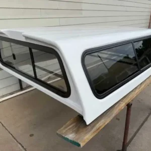 Leer 100R Topper – GMC Sierra 1500 - Image 4