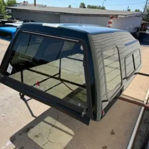 Leer 122 Topper – Ford F250 - Image 1