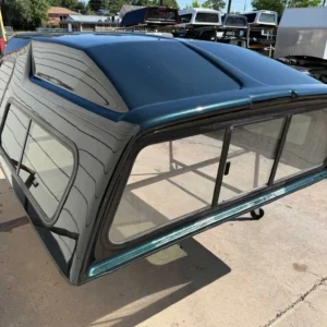 Leer 122 Topper – Ford F250 - Image 3