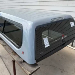 Leer 100XR Topper – Toyota Tacoma - Image 5