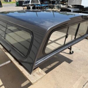 Leer 100XR Topper – Toyota Tacoma - Image 3