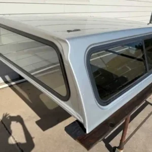 Leer 100XR Topper – Chevrolet Silverado 1500 - Image 4