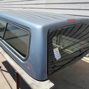 Leer 100XR Topper – GMC Sierra 1500 - Image 5