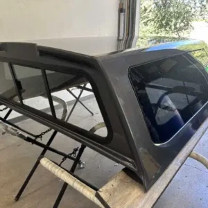 Leer 100XQ Topper – Ford F150 - Image 4