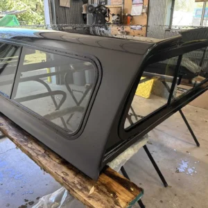 Leer 100S Topper – Toyota Tundra - Image 3