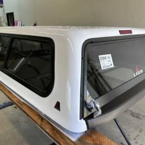 Leer 100S Topper – Toyota Tundra - Image 5