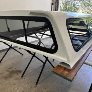 Leer 100S Topper – Toyota Tundra - Image 4