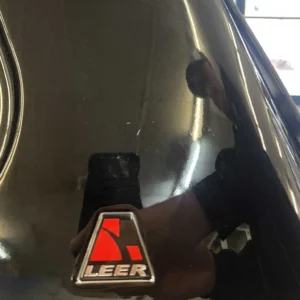 Leer 100XR Topper – GMC Sierra 1500 - Image 3