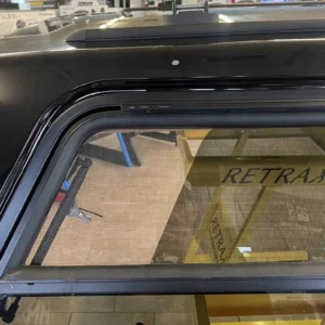 Leer 100XR Topper – GMC Sierra 1500 - Image 2