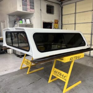 Leer 100XR Topper – GMC Sierra 1500 - Image 5