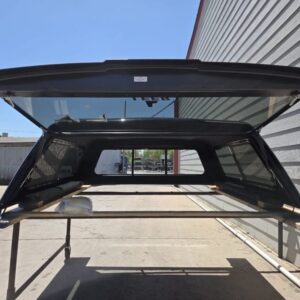 Leer 100XR Topper – Toyota Tacoma - Image 5