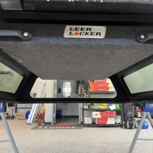 Leer 100XQ Topper – GMC Sierra 1500 - Image 5