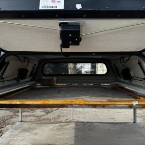 Leer 100SCC Topper – Ford Ranger - Image 2