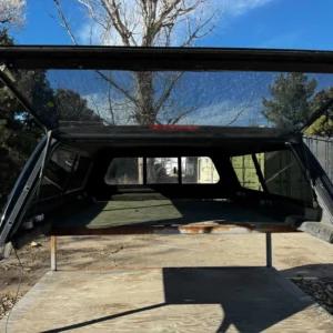 Leer 100R Topper – Ford Ranger - Image 2