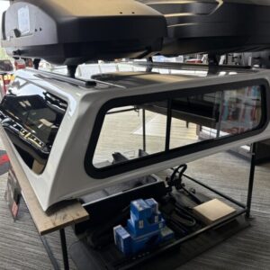 Leer 100XQ Topper – Chevrolet Silverado 1500 - Image 3