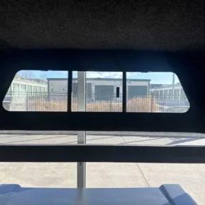 Leer 100R Topper – Toyota Tacoma - Image 4