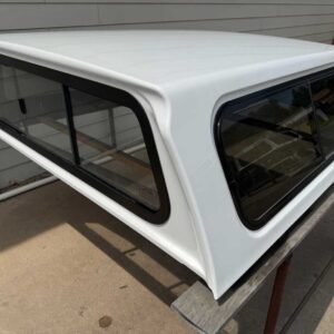 Leer 100XR Topper – GMC Sierra 1500 - Image 4