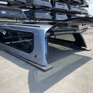 LEER 100XR Topper – Toyota Tundra - Image 4